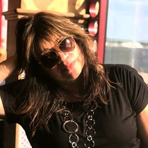 Meet your Posher, Jenny